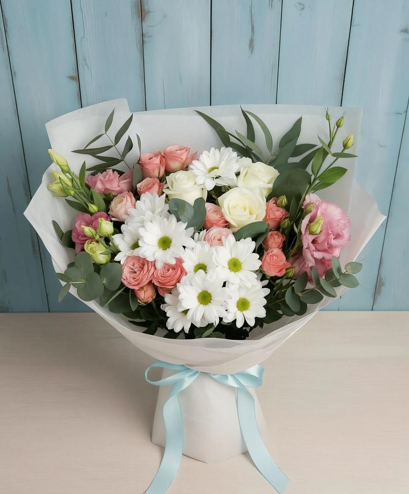 Букет цветов из: Розы, Лизиантусы и Хризантемы в Тайтурке