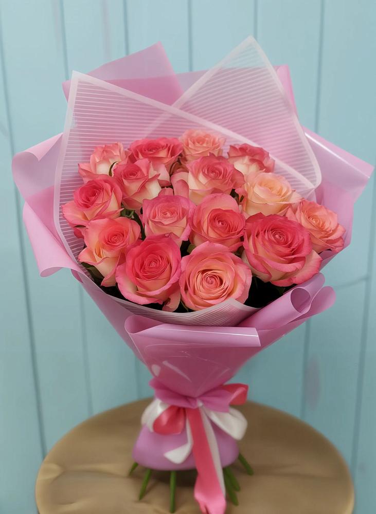 Букет 15 Розовых роз Равель в Тайтурке