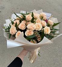 Букет Кремовые розы Латте в Тайтурке
