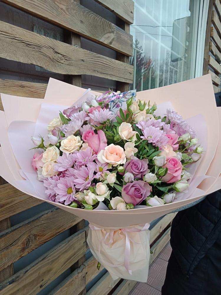 Букет цветов из: Розы и Хризантемы в Тайтурке