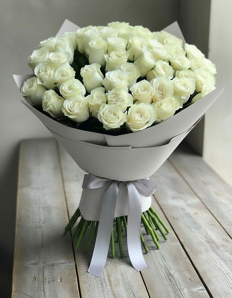 Букет 35 Белых роз в Тайтурке