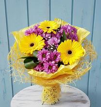 Букет цветов из:  Хризантемы и Герберы в Тайтурке