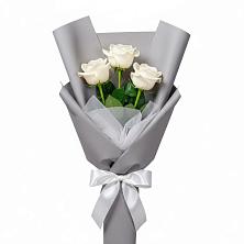 Букет 3 белые розы в Тайтурке