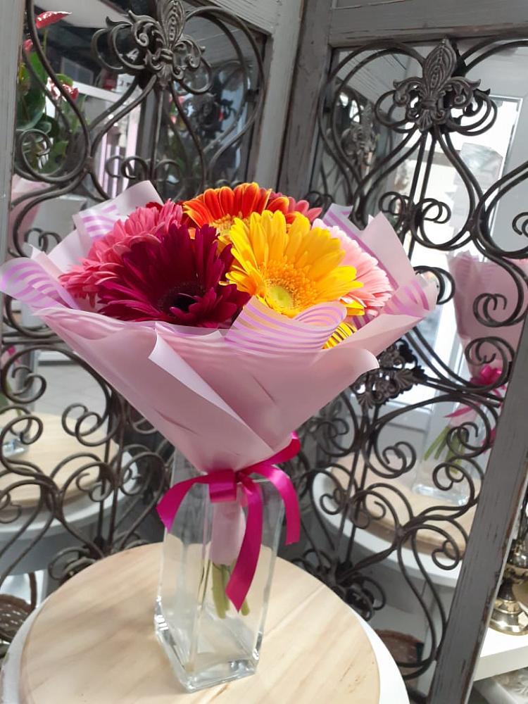 Букет цветов из: Герберы в Тайтурке