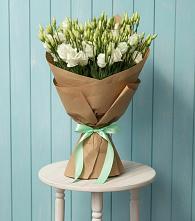 Букет цветов из:  Лизиантусы в Тайтурке