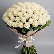 Букет 101 беля роза Белоснежка в Тайтурке