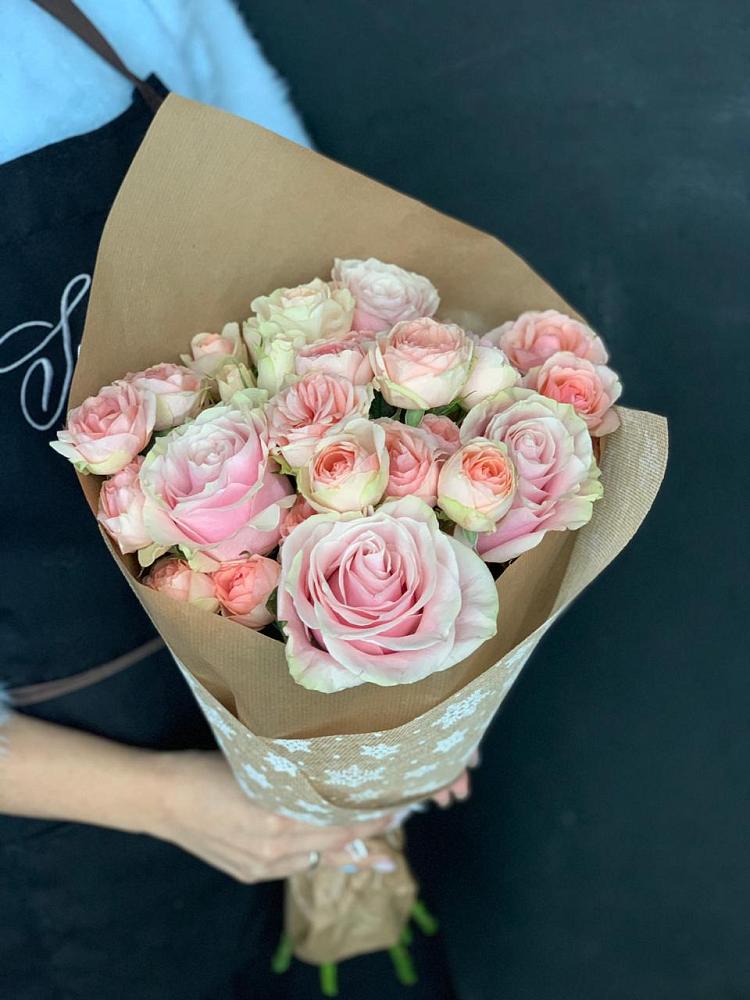 Букет цветов из: Хризантемы и Розы в Тайтурке