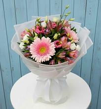Букет цветов из:  Герберы, Альстромерии и Лизиантусы в Тайтурке