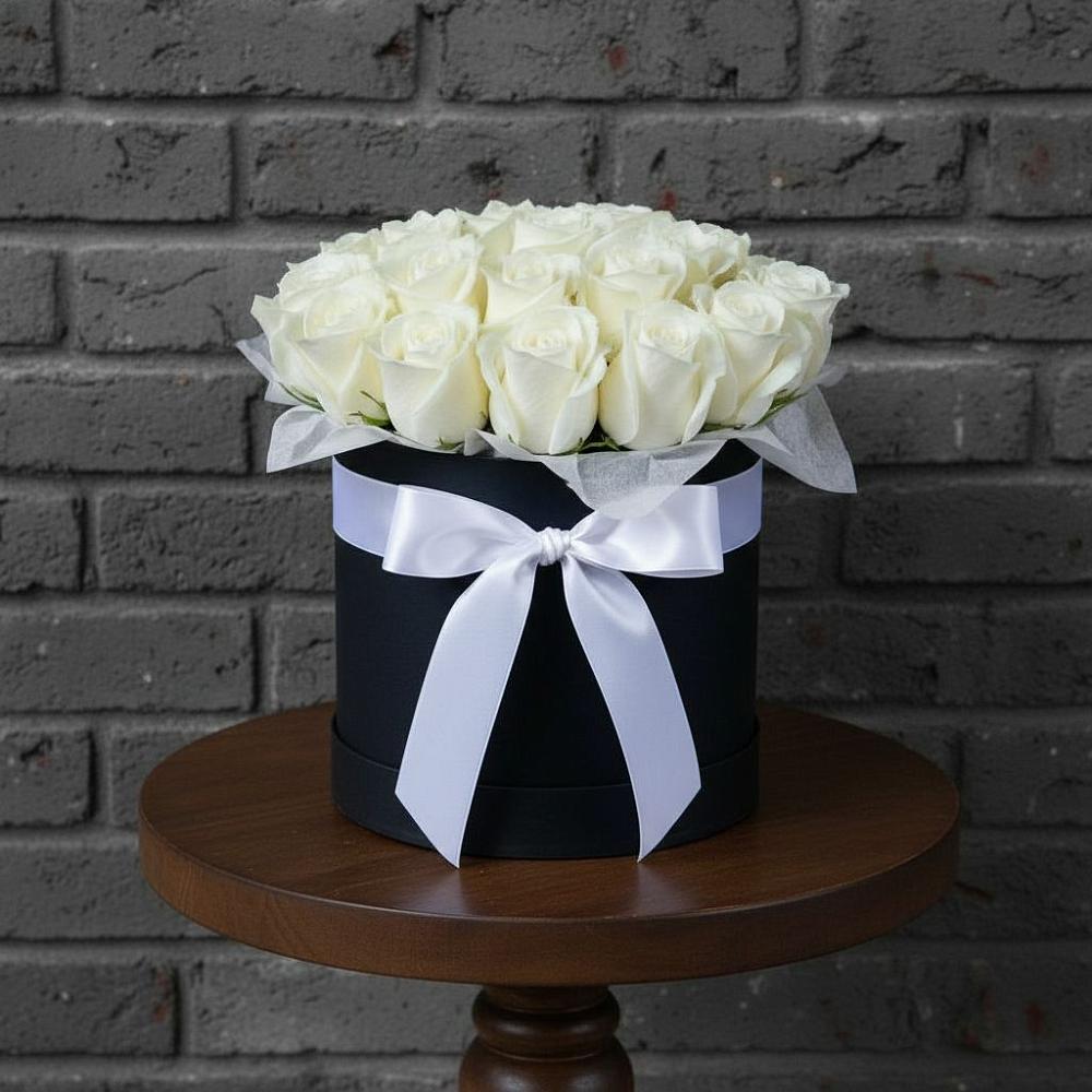 Цветочная композиция из Розы в шляпной коробке в Тайтурке